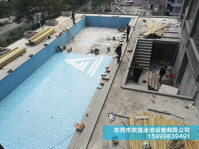健身房空中花园泳池